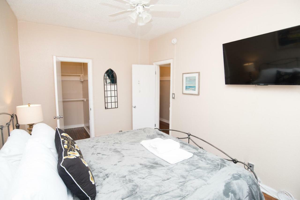 לוס אנג'לס The Canterbury Suites מראה חיצוני תמונה