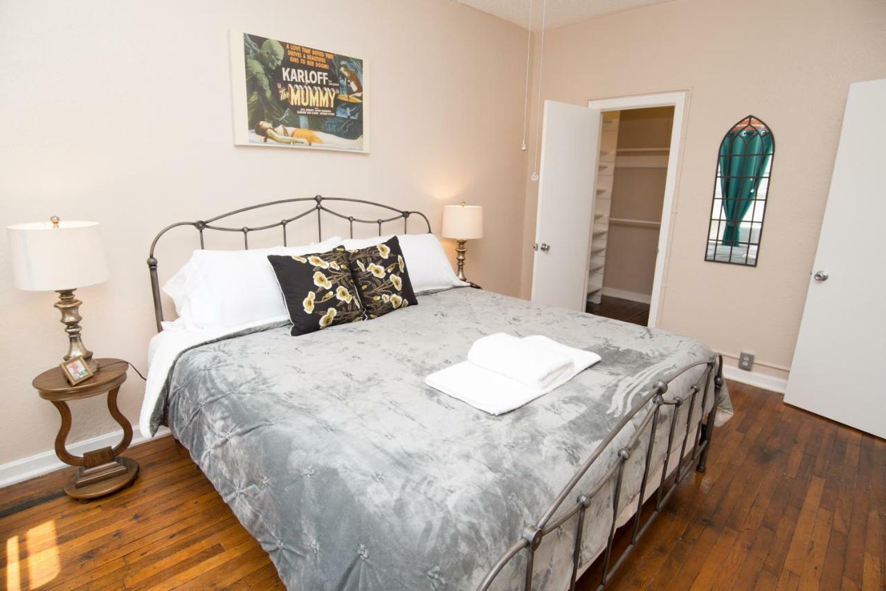 לוס אנג'לס The Canterbury Suites מראה חיצוני תמונה