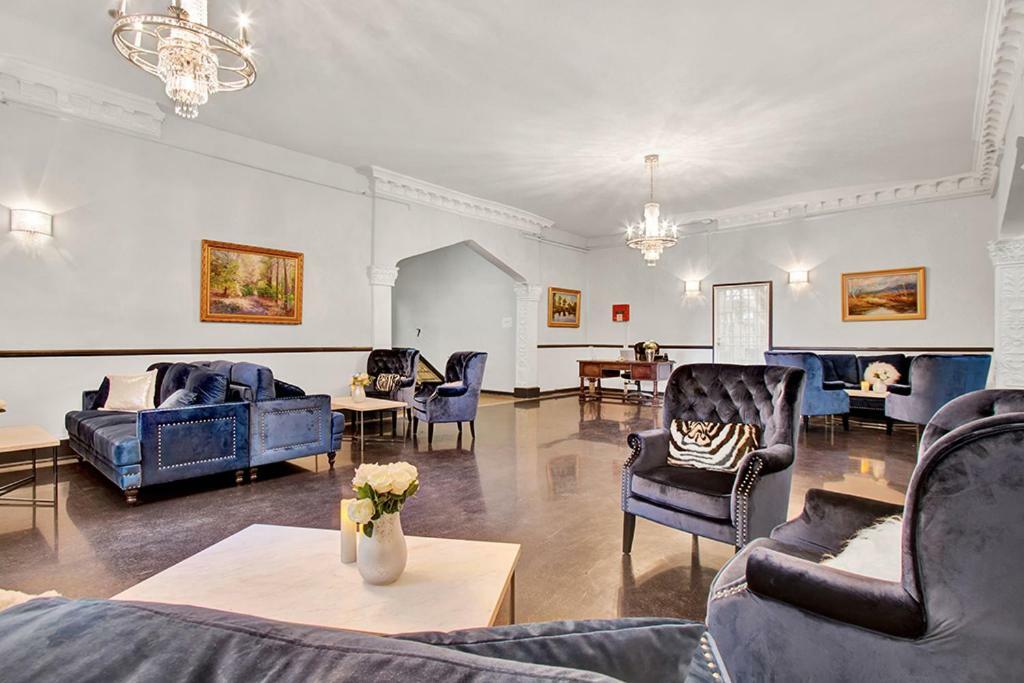 לוס אנג'לס The Canterbury Suites מראה חיצוני תמונה